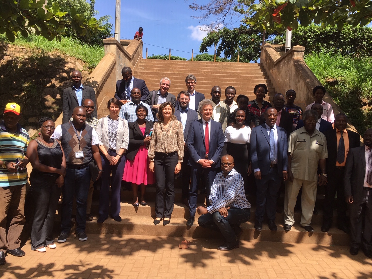 Um Austauschprogramme und Kooperationen ging es der Karlsruher Delegation beim Besuch der Makerere Universität in Ugandas Hauptstadt Kampala.