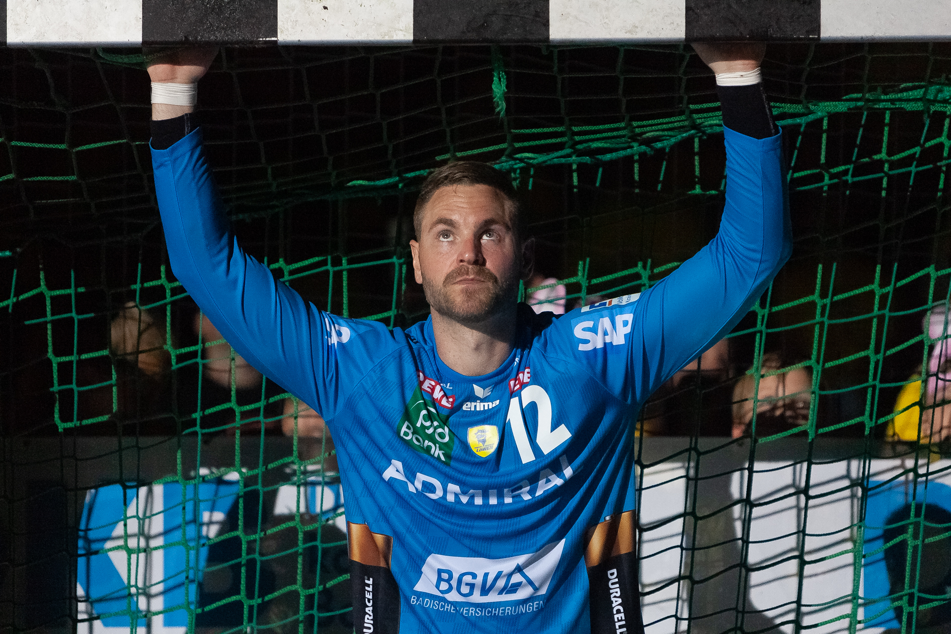 Andreas Palicka entschuldigt sich bei den Fans. Foto: Needham