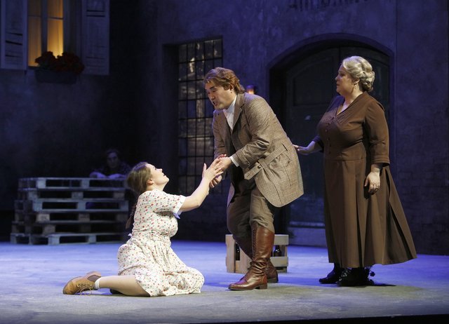 Foto: Pfalztheater / Jörg Heieck