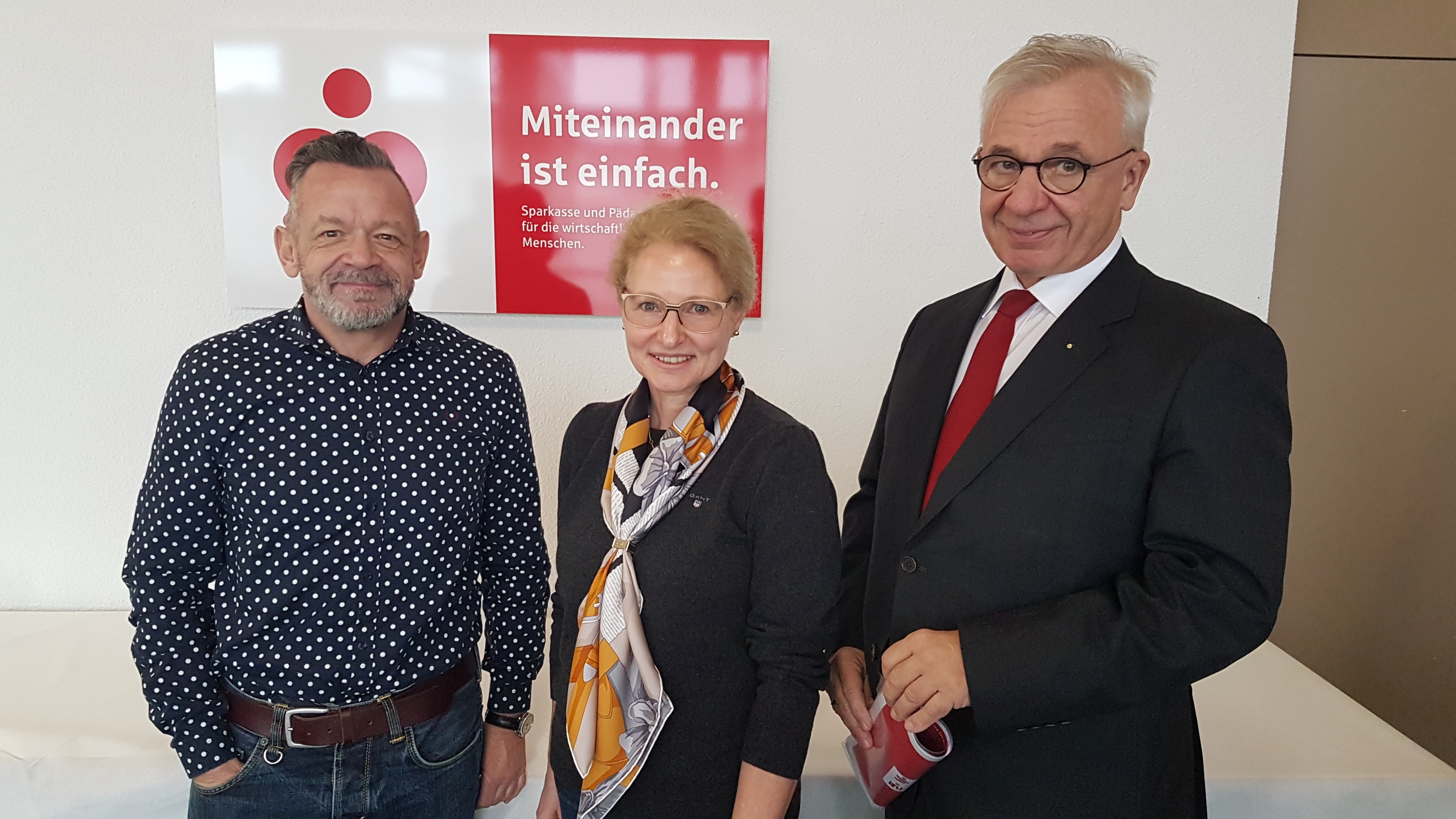 Die Referenten der Veranstaltung: von links Markus Brand, Eva Limper und Vorstandsvorsitzender Helmut Käfer. Foto: Tanja Barz