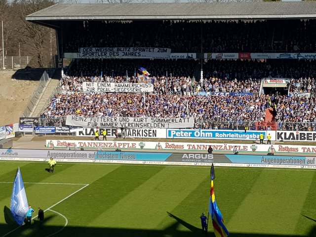 Ehrung der verstorbenen KSC-Helden | Foto: jow