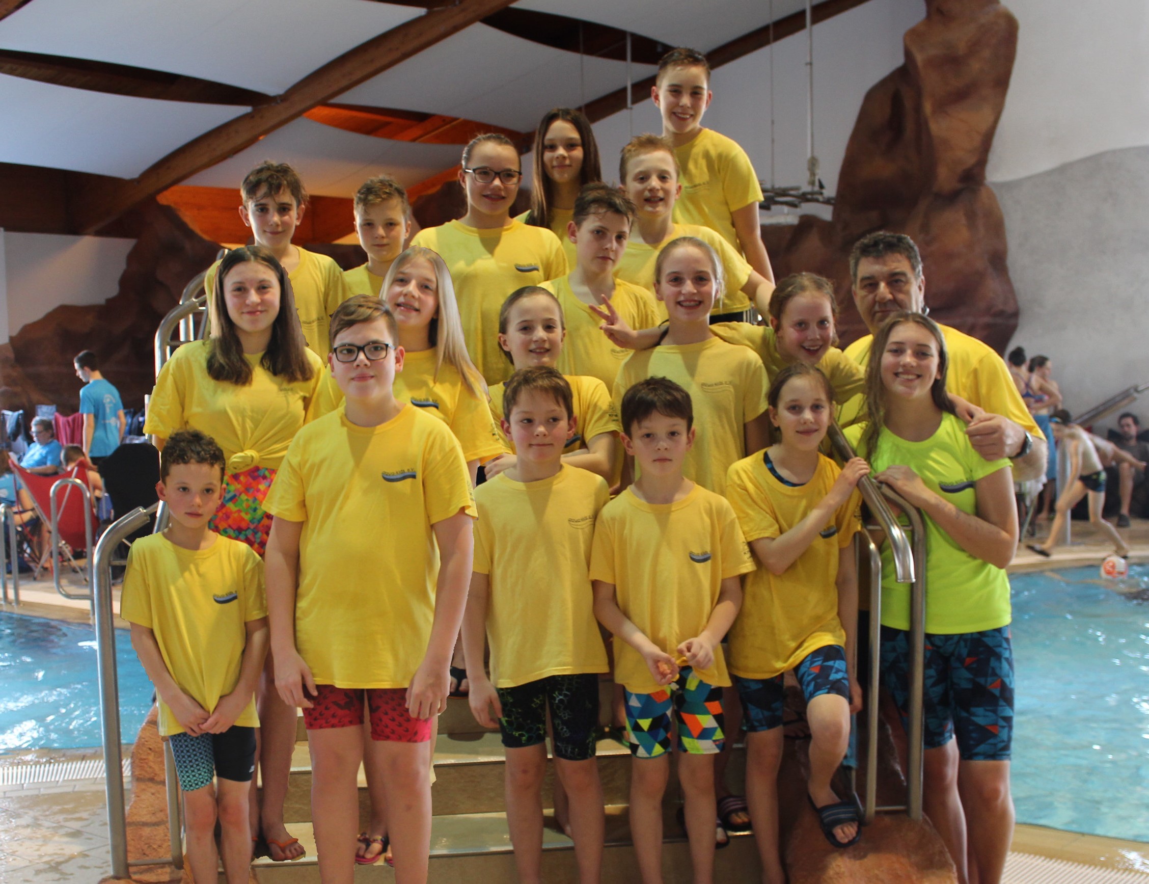 Die Aqua Kids mit Trainer Gerd Backhaus