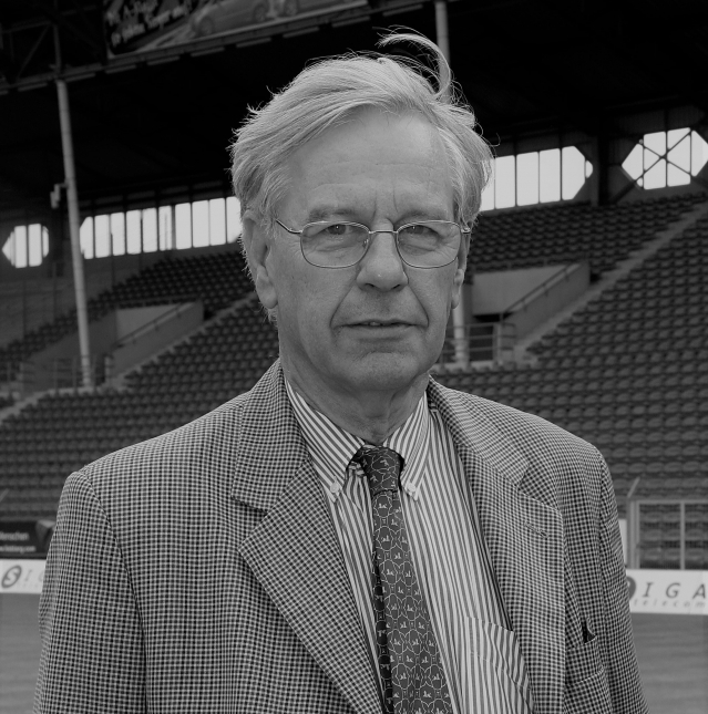 Dr. Hans-Joachim Bremme war von Juni 2004 bis Herbst 2007 Präsident des SV Waldhof Mannheim.