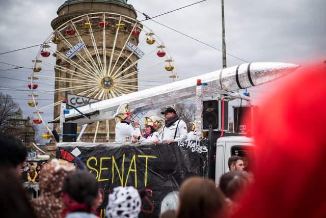 Manch närrische Rakete wurde gezündet. | Foto: Gaier