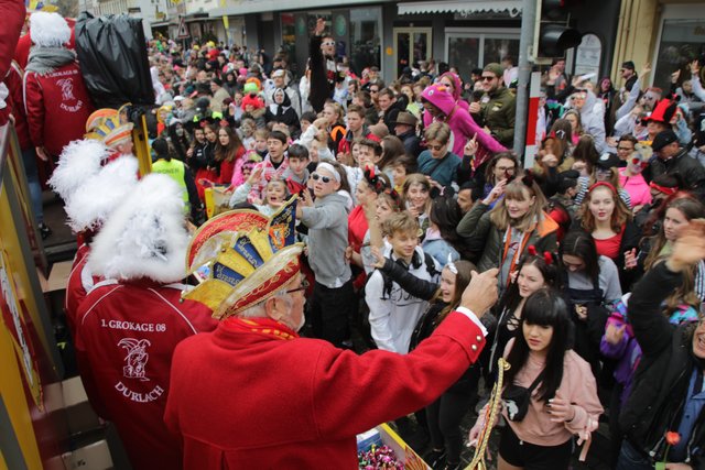 Viel Trubel entlang der Strecke | Foto: jow