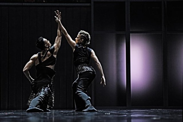 Foto: Pfalztheater/Etter