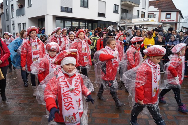 Zu Gast in Ramstein: Der  Karnevalclub Rot-Weiss Kaiserslautern  | Foto: Walter