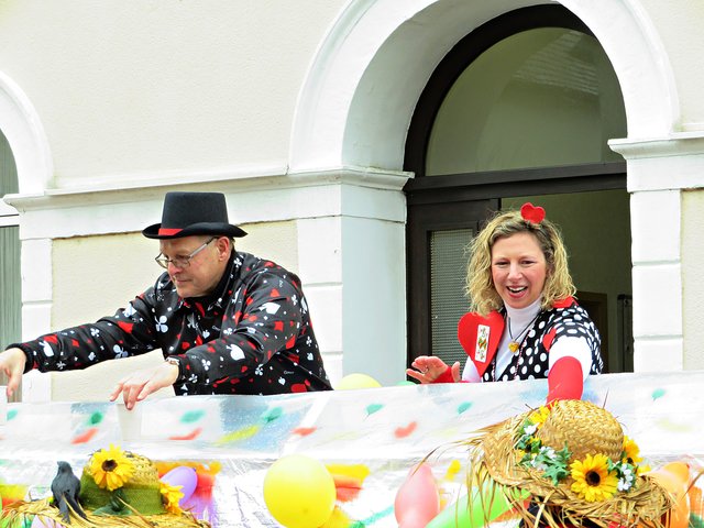 Bürgermeister Reiland und Beigeordnete Klein | Foto: Brigitte Melder