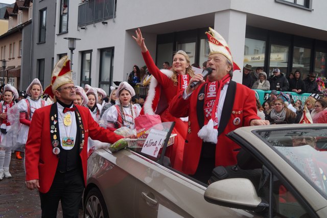 Prinzessin Alina I. war mit den Herschberger Narren dabei | Foto: Walter