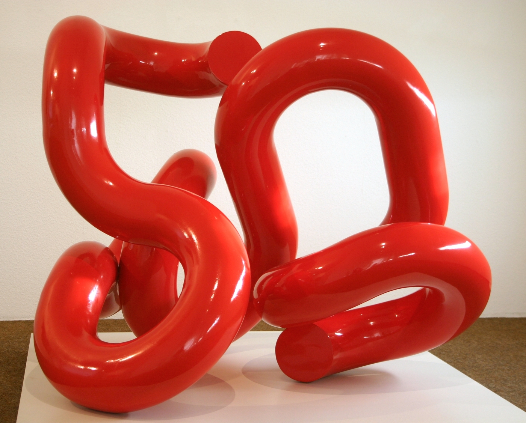 Rot und verschlungen: Hans Nagels „ER 4“ von 1965