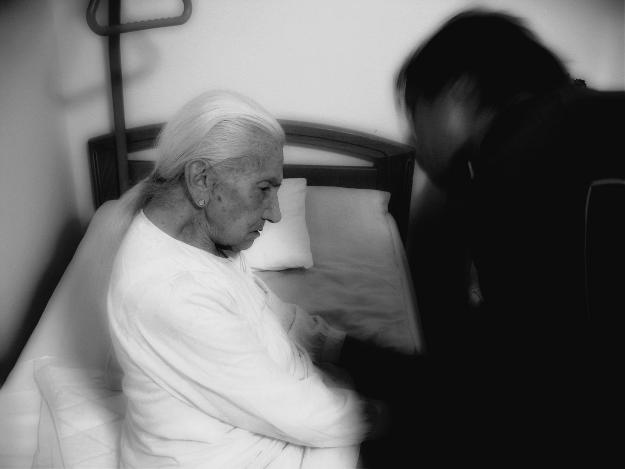 Die Betreuung von Menschen, die wegen Krankheit oder Behinderung ihre Angelegenheiten nicht mehr selbst regeln können, ist eine anspruchsvolle Aufgabe, die persönlichen Einsatz und soziale Kompetenz erfordert.