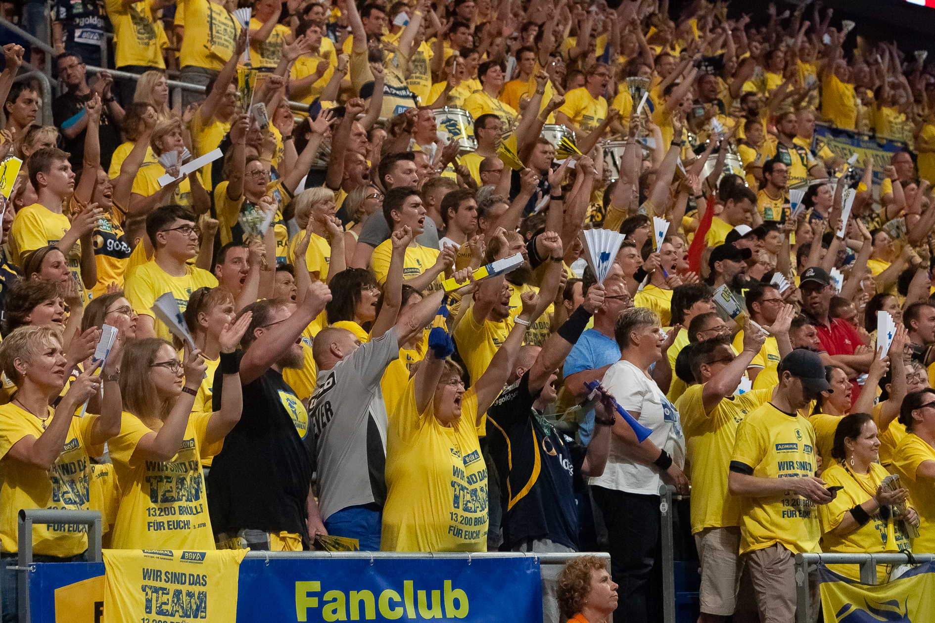 Tickets kaufen kann man für das Spiel gegen Flensburg nicht mehr, aber gewinnen - beim Wochenblatt