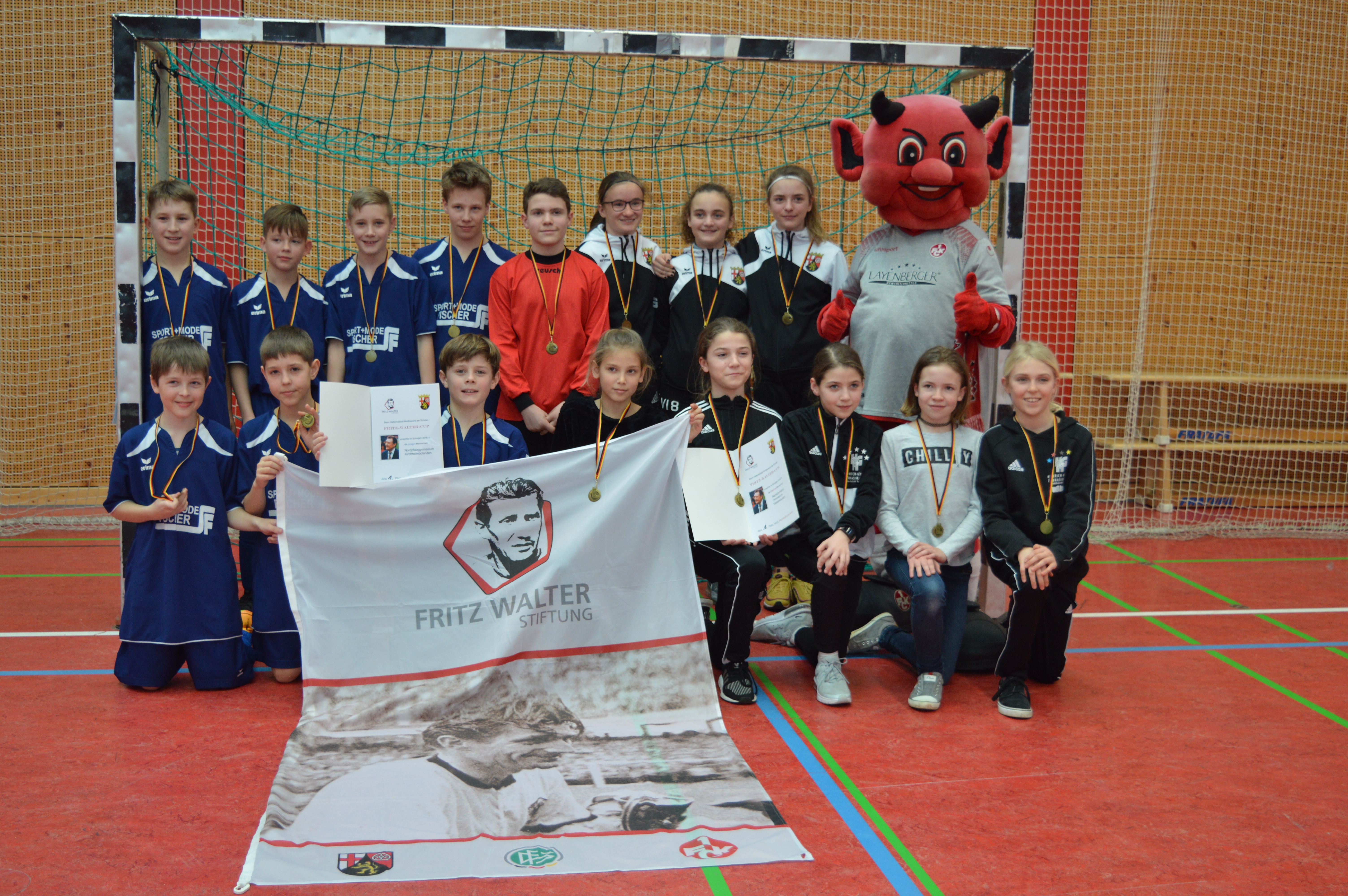 Die Siegermannschaften des Bezirksentscheids Fritz-Walter-Cup