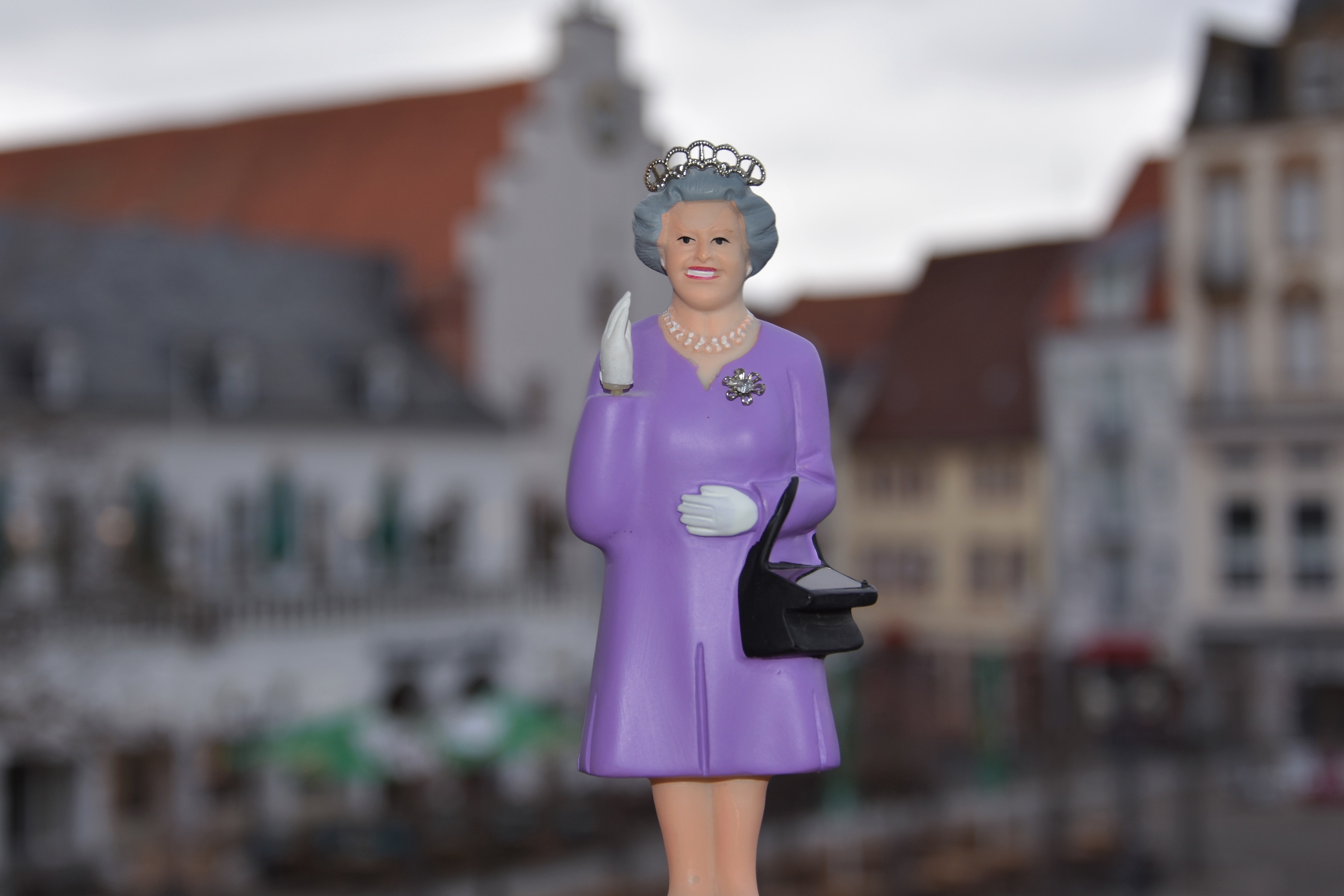 Hello, Goodbye: Immer mehr in Deutschland lebende Britinnen und Briten lassen sich nach dem „Brexit“-Votum im Jahr 2016 einbürgern – so auch in Landau.