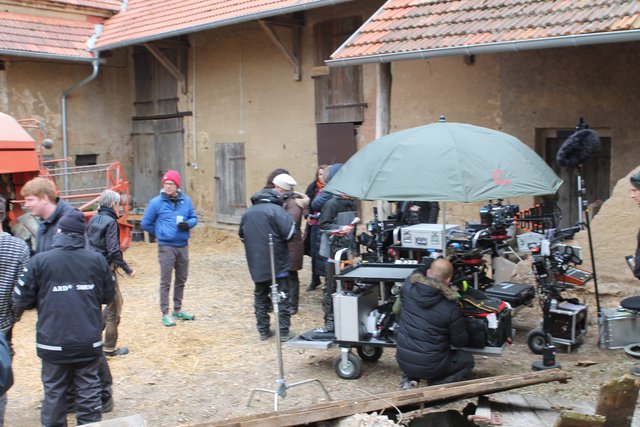 Das Set auf dem Kahlforsterhof  | Foto: Claudia Bardon