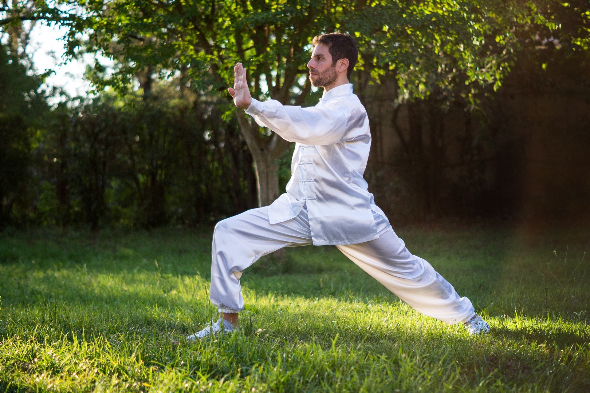 Tai-Chi ist eine Form der bewegenden Entspannung.