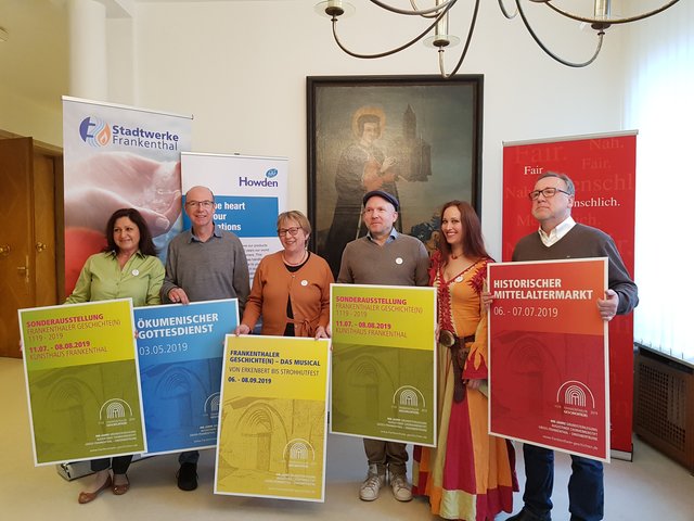 Dank zahlreicher Helfer wird das Jubiläum vielfältig.  Die Kirche unterstützt, ebenso die Musikschule, das Theater Alte Werkstatt und viele mehr. | Foto: Gisela Böhmer