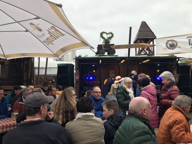 Gute Laune trotz schlechtem Wetter | Foto: Gisela Böhmer