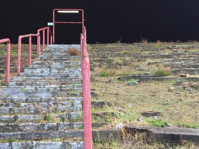 Große Bereiche des Südweststadions sind verwahrlost und nicht mehr nutzbar. | Foto: BAS