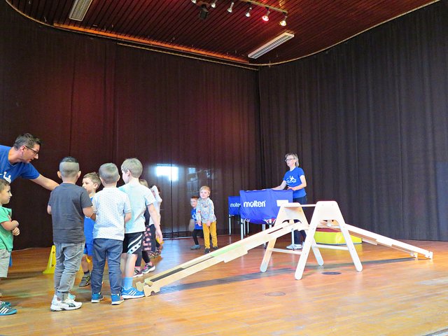 Der Balanceparcour | Foto: Brigitte Melder