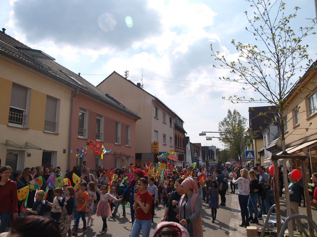 Sommertagsumzug Friedrichsfeld | Foto: Kristin Hätterich