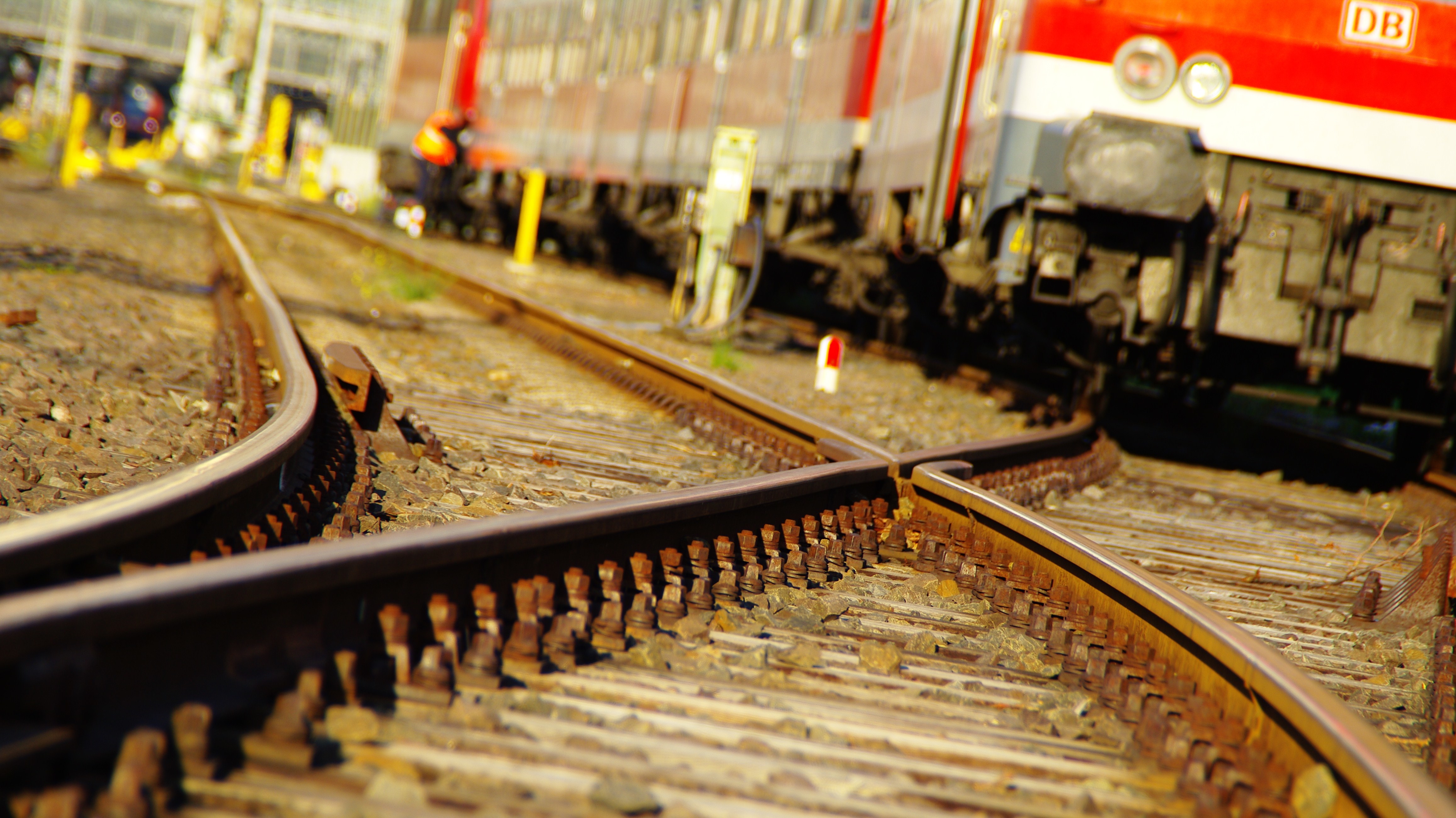Wegen Bauarbeiten kommt es über die Oster-Feiertage zu vielfachen Behinderungen im Zugverkehr.