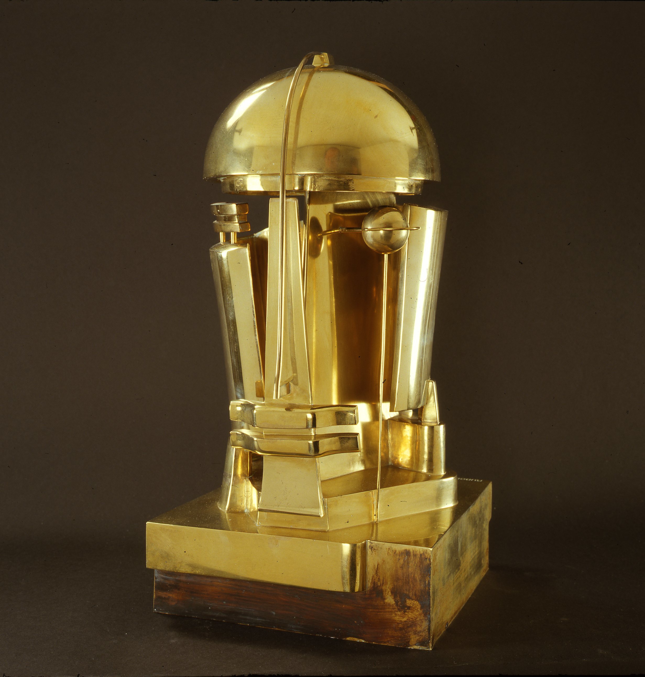 Aus gegossenem Messing: Rudolf Bellings „Skulptur 23“ von 1923