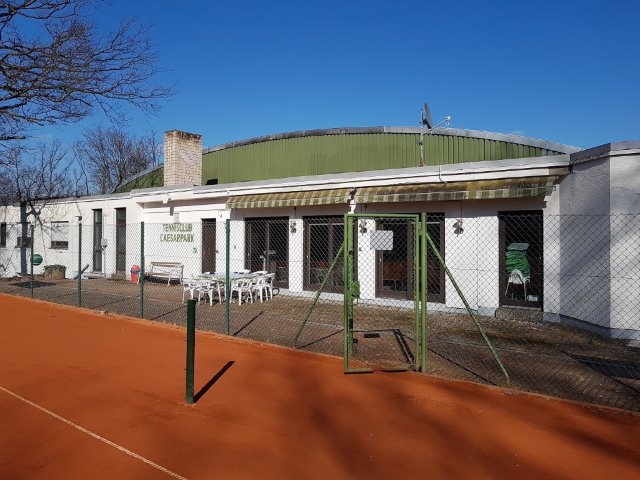 Die bisherige Terrasse des TC Caesarpark Foto: PS
