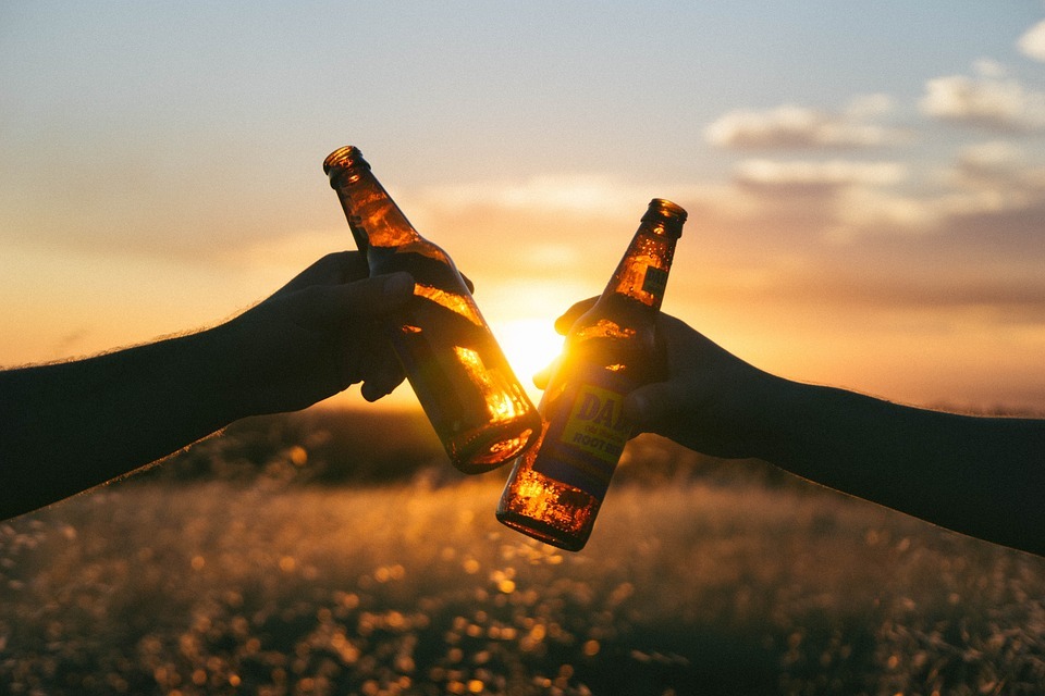 Prost! Am 23. April wird „Tag des Deutschen Biers“ gefeiert. Foto: Pixabay