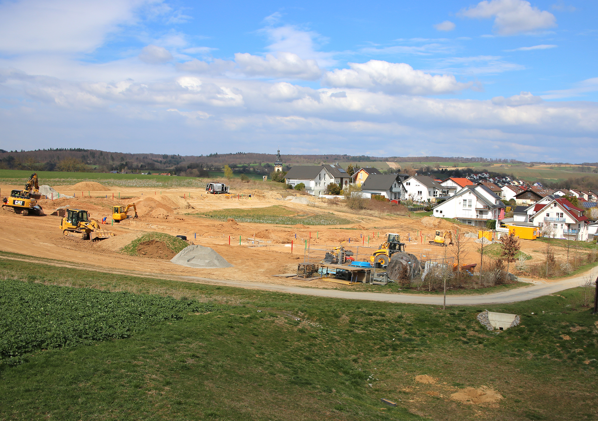 Das Baugebiet „Holländergrund II“ bietet Platz für 28 neue Baugrundstücke. Foto: br