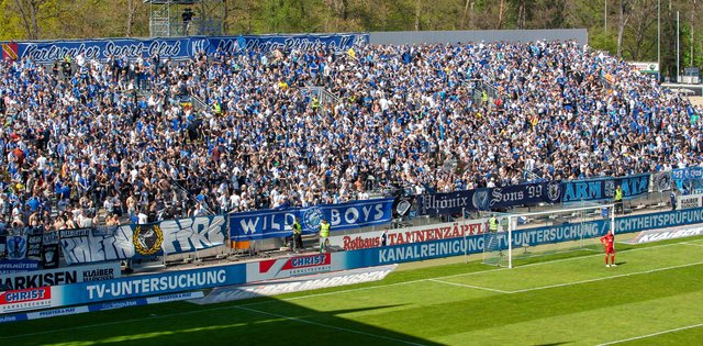 Tribüne | Foto: wow.pics.ka