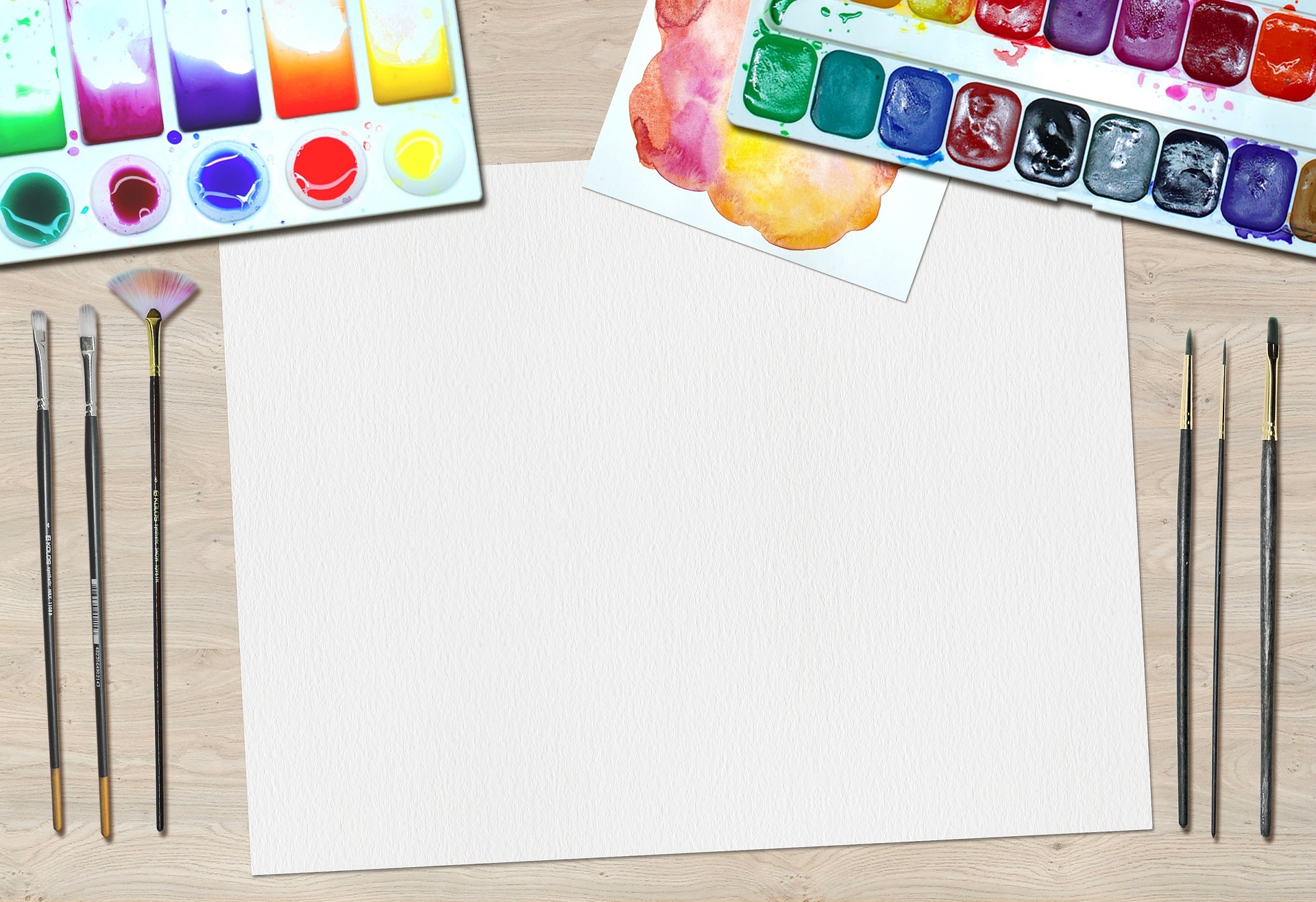 Das diesjährige dreiteilige Kunstprojekt von KuKiE befasst sich mit dem Thema Farbe.