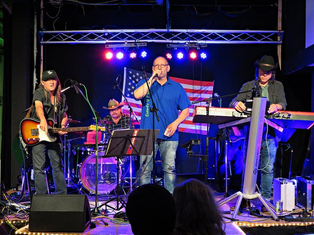 Ankündigung der Band HiMama | Foto: Brigitte Melder