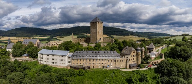 Burgromantik bietet die Jugendherberge Burg Lichtenberg in Thallichtenberg. | Foto: Die Jugendherbergen in Rheinland-Pfalz und im Saarland