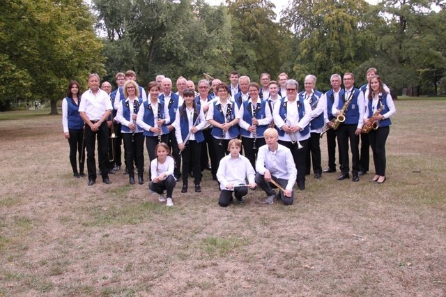 Das Ensemble des Musikvereins Edelweiß Wörth e .V. | Foto: ps