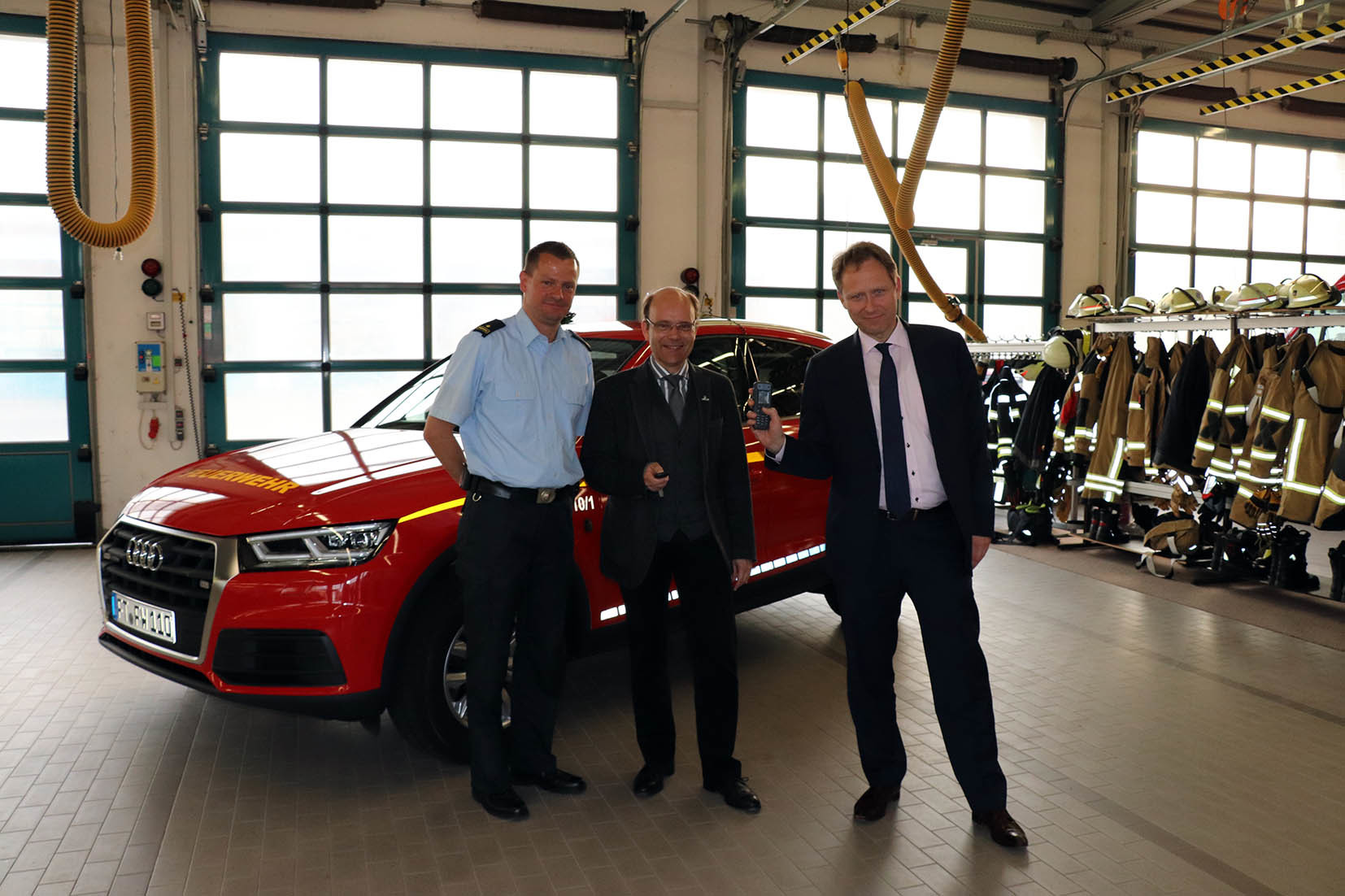 Stadtfeuerwehrinspekteur Jürgen Speiser, Bürgermeister Bernd Knöppel und Oberbürgermeister Martin Hebich (v.l.n.r.)