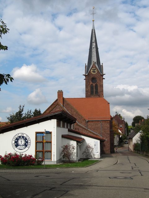 Waldenserkirche in Karlsruhe - Palmbach | Foto: Roland Jourdan