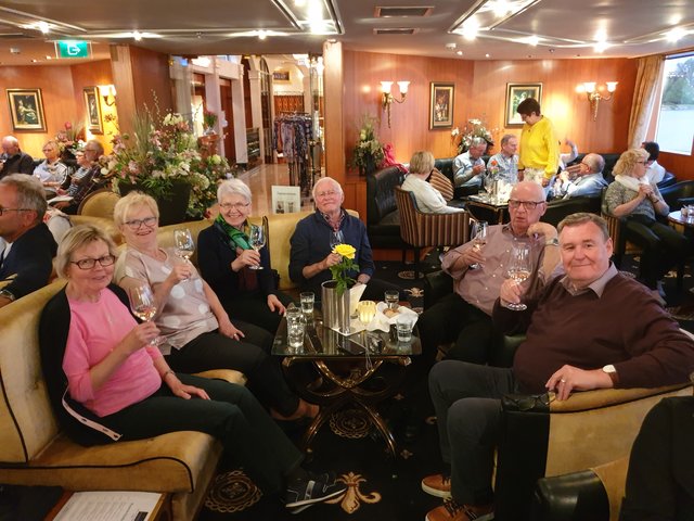 Weinprobe vom Weinkontor Edenkoben. | Foto: Harald Schönig 