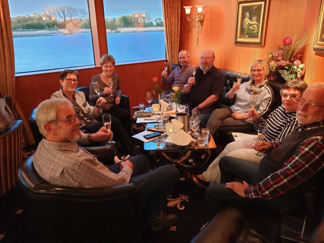 Weinprobe vom Weinkontor Edenkoben. | Foto: Harald Schönig 