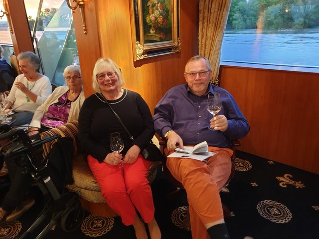 Weinprobe vom Weinkontor Edenkoben. | Foto: Harald Schönig 