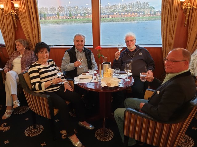 Weinprobe vom Weinkontor Edenkoben. | Foto: Harald Schönig 