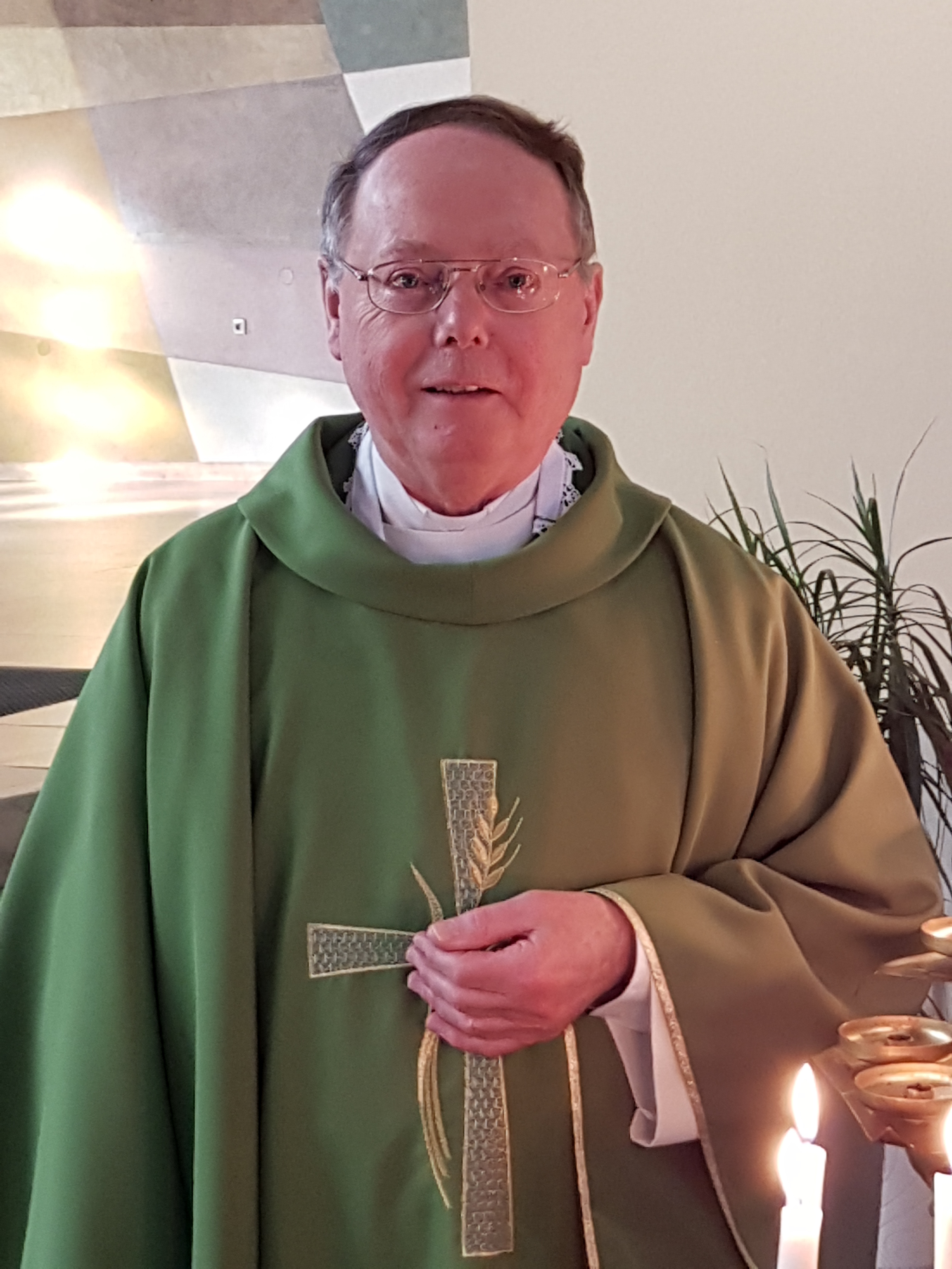 Pfr.i.R Manfred Alt