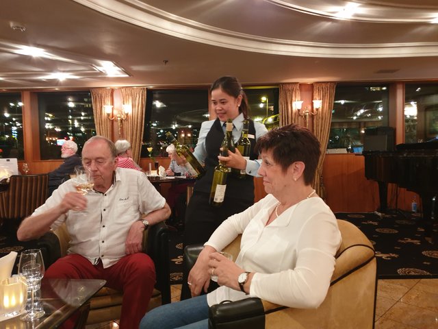 Weinprobe vom Weinkontor Edenkoben. | Foto: Harald Schönig 