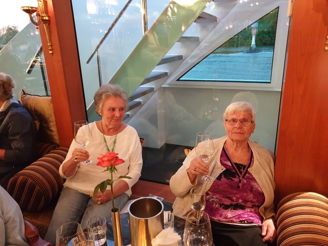 Weinprobe vom Weinkontor Edenkoben. | Foto: Harald Schönig 