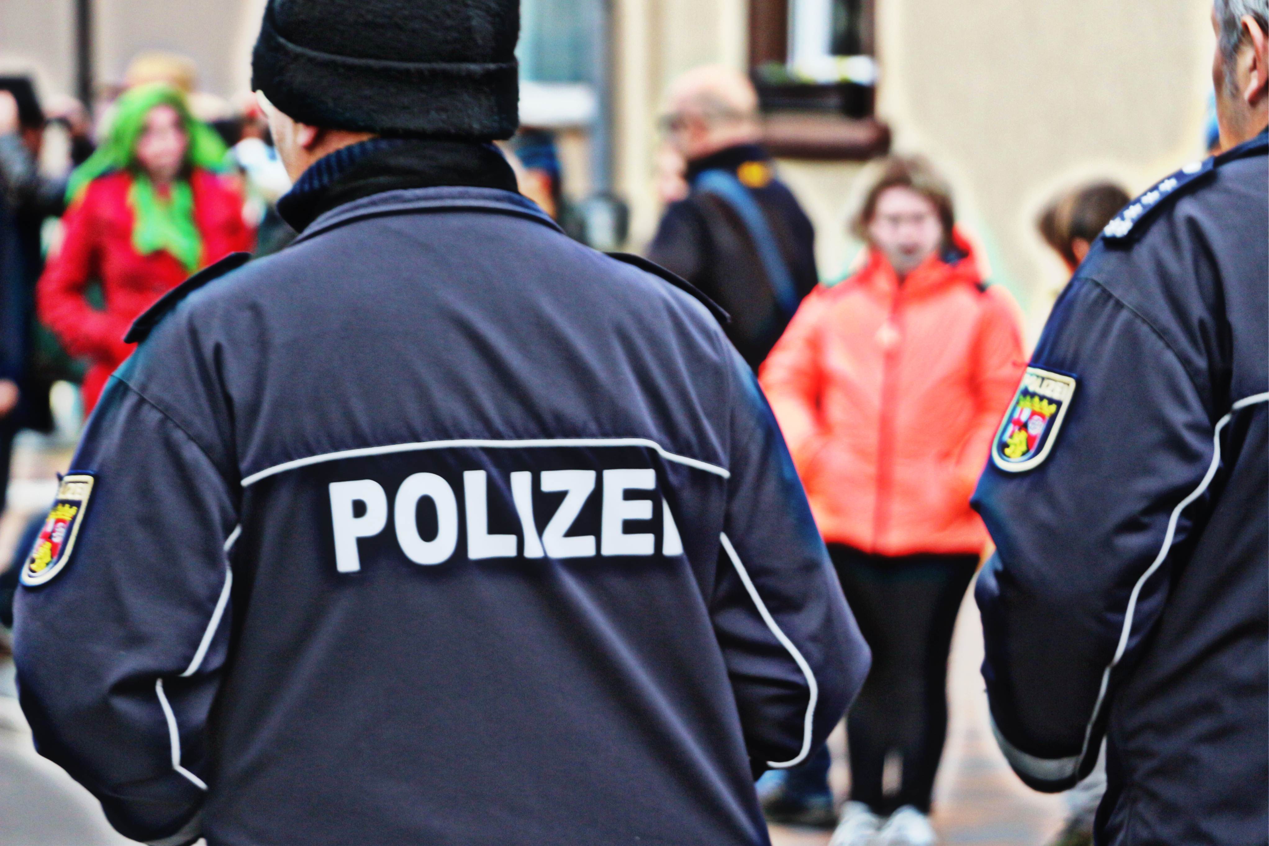 Auf der Straße sind die Straftaten gestiegen.