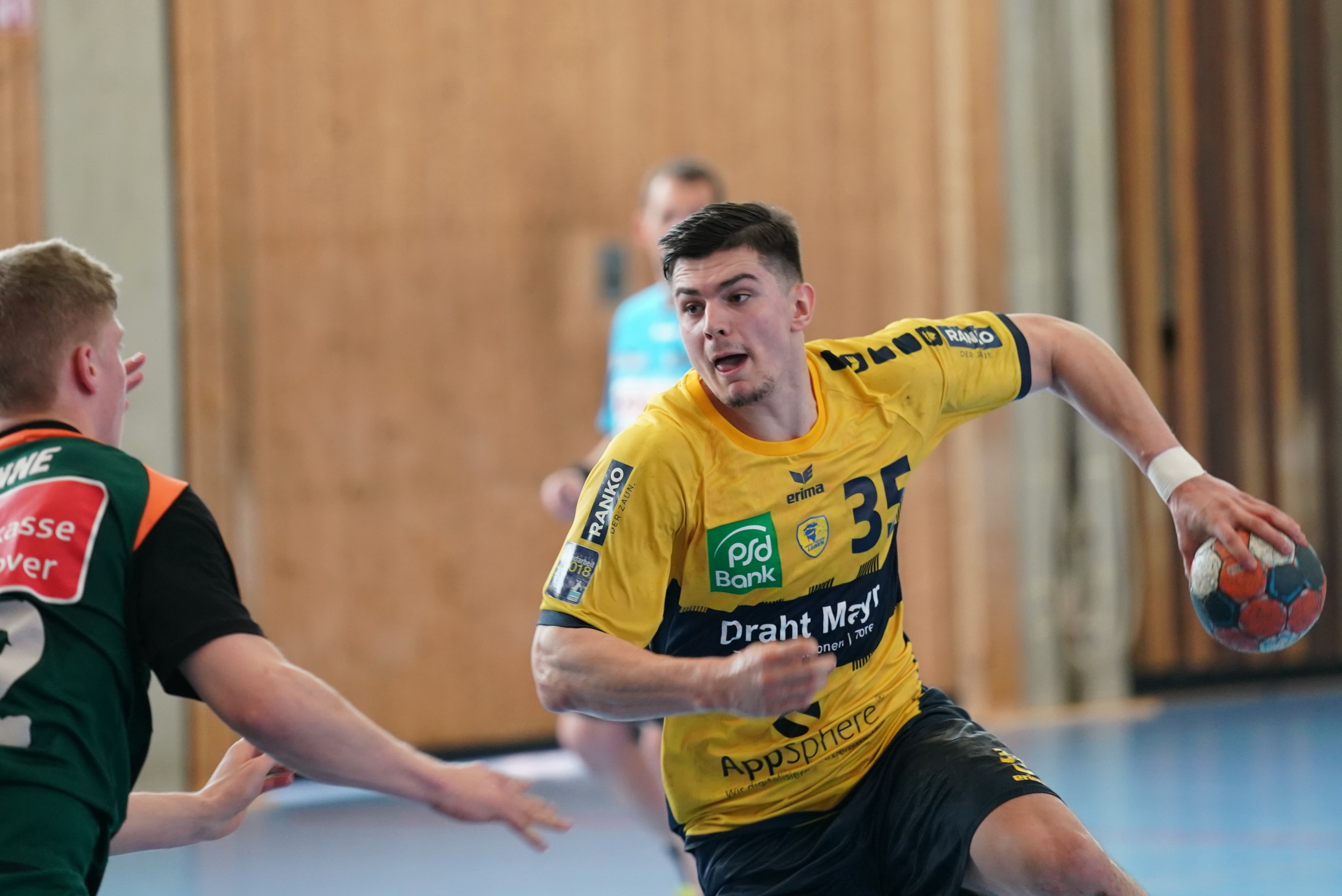 Voller Energie: Yessine Meddeb will sein Team auch beim Rückspiel antreiben