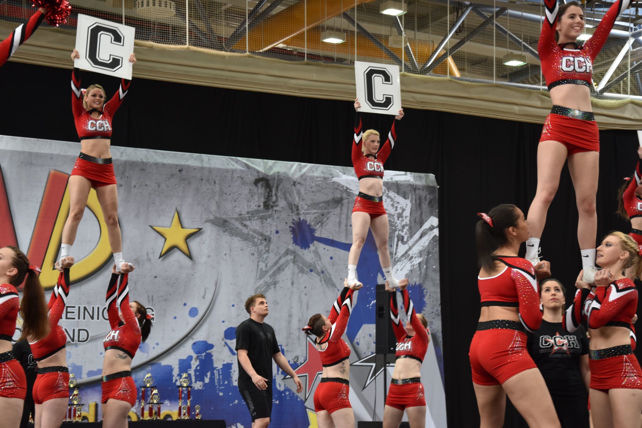 Deutsche Meisterschaften im Cheerleading: Falcons dürfen zur EM ...