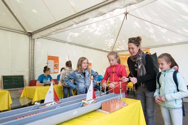 Das Johann-Sebastian-Bach-Gymnasium in Mannheim lädt dazu ein, in die Zeit und das Leben der Seefahrer einzutaichen. | Foto: Christian Gaier