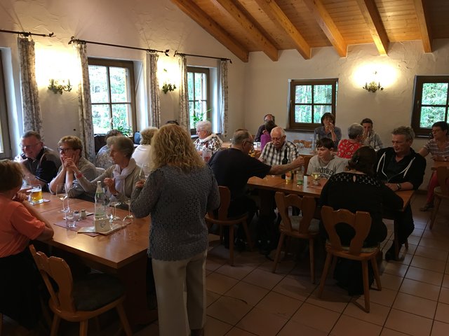 Natürlich kam auch der gemütliche Teil nicht zu kurz. | Foto: Ulrich Baer
