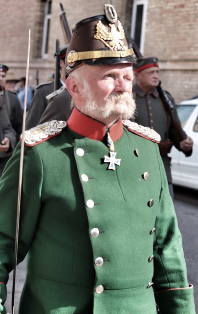 Wenn der Bart zur Uniform passt... | Foto: Bauer